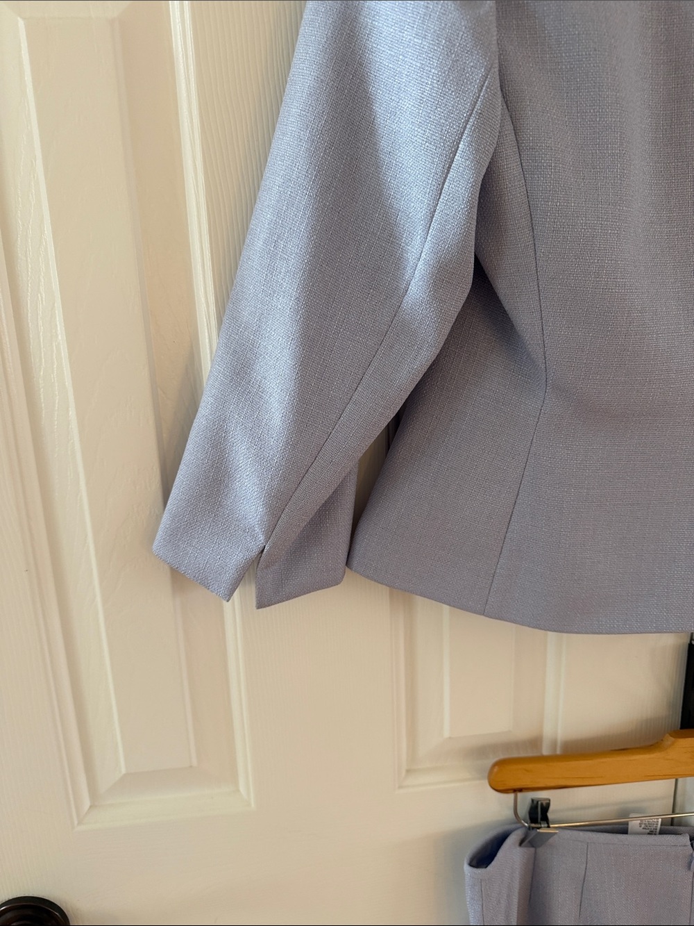 NWOT TAHARI  Pale Lavender Skirt Suit Beautiful  10p - Picture 6 of 10